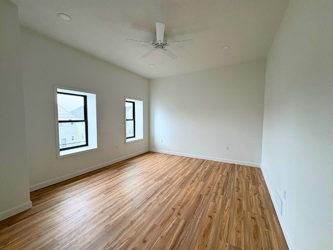 Photo - 9440 Joseph Campau Ave Unit 9440