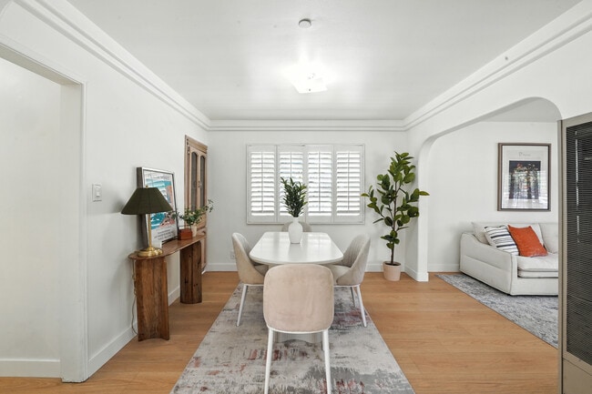 Photo - 5841 Arroyo Dr