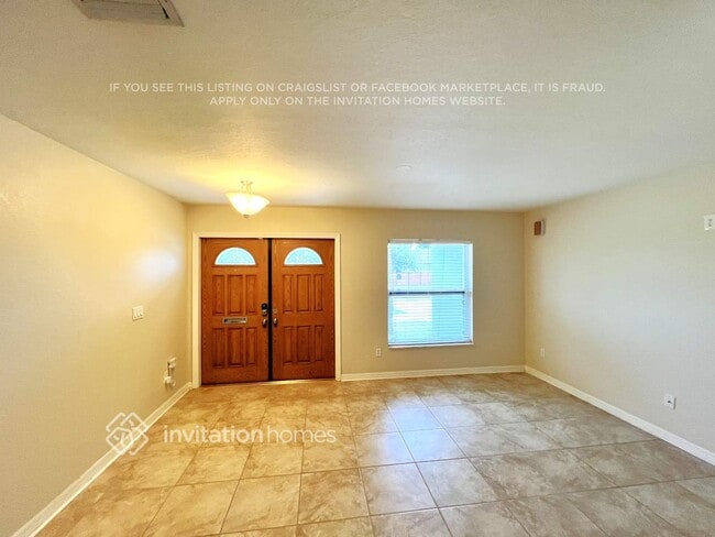 Photo - 833 SE Lansdowne Ave