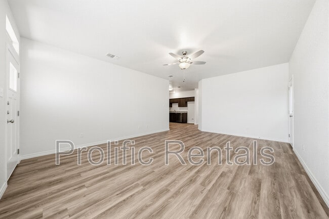 Photo - 509 Adley Ave
