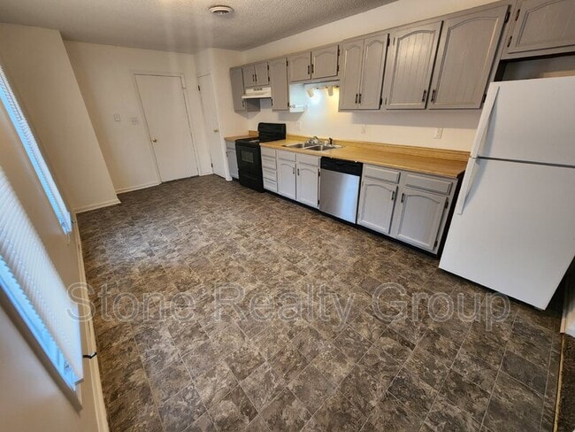 Photo - 2329 E Glenview Dr