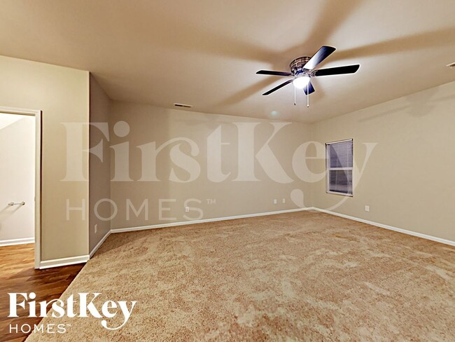 Photo - 6402 Springbeauty Dr