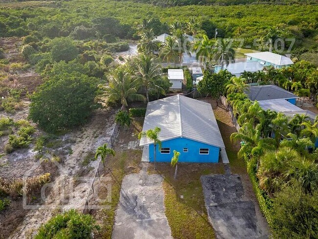 Photo - 13753 Oleander Ave Unit 55