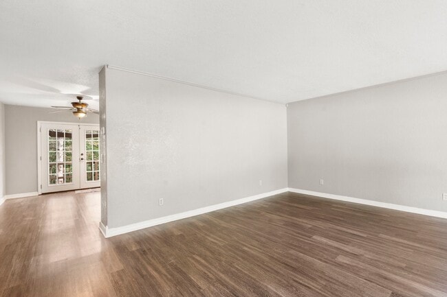 Photo - 161 Trent St