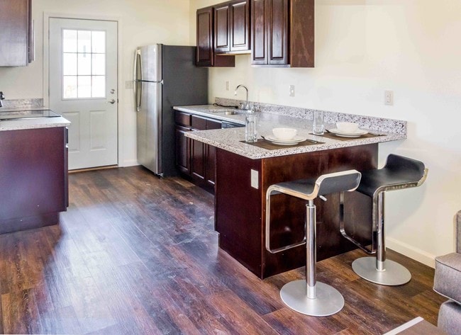 Photo - Meadowbrook Gardens