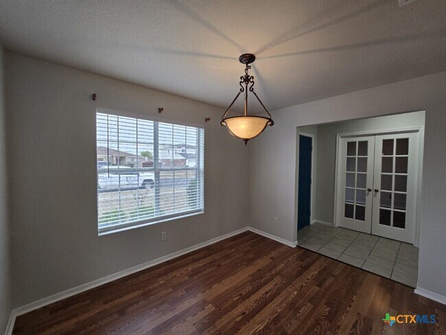 Photo - 4407 Paintbrush Dr