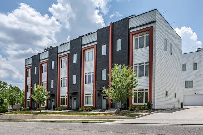 Photo - 968 Youngs Ln Unidad ID1051746P