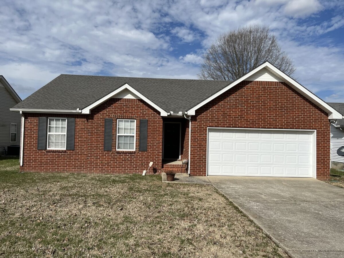 Coming Soon! Great Location - Cason Lane... - Coming Soon!  Great Location  - Cason Lane... House