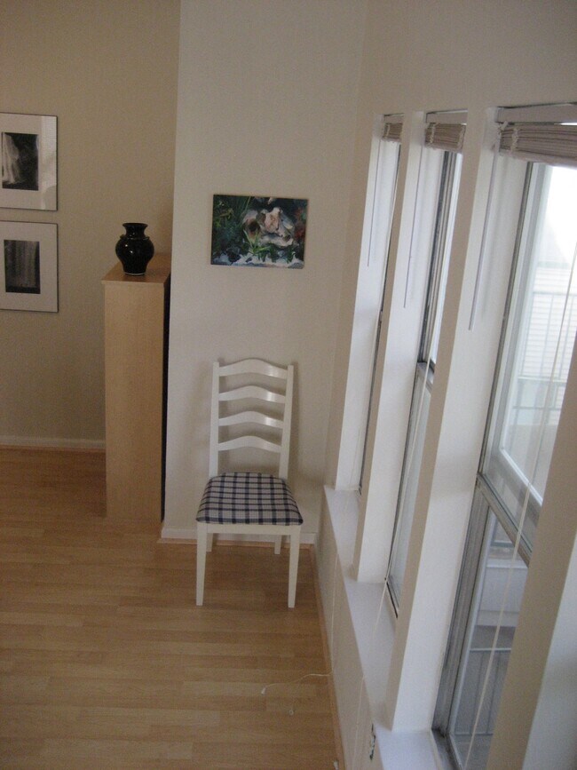 Photo - 3115 Tom Green St Unidad 305