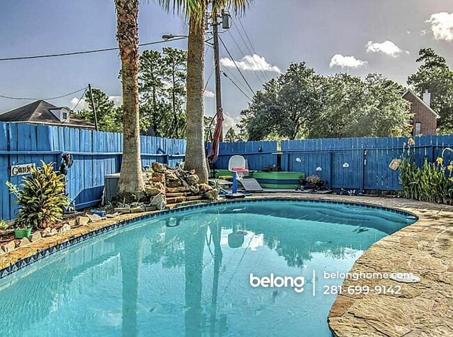 Photo - 431 N Hampton Ct
