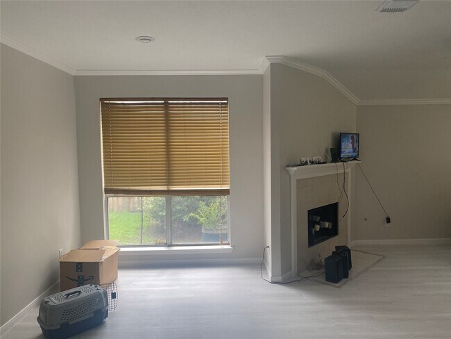Photo - 15330 Geral Ln