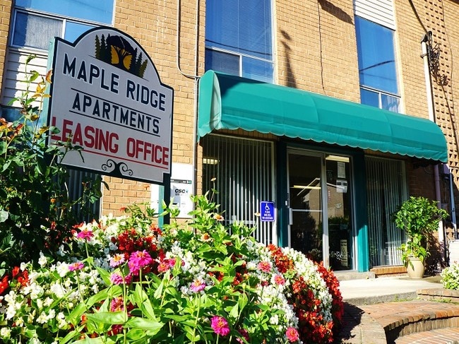 Photo - Maple Ridge Apartments