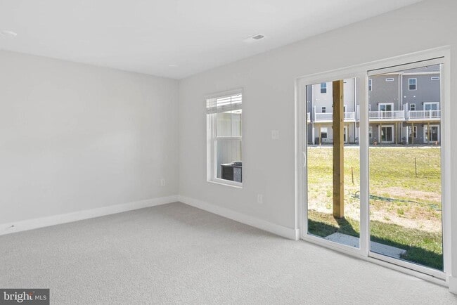 Building Photo - 29413 Oxford Dr Rental