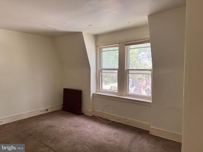 Photo - 1016 W Main St
