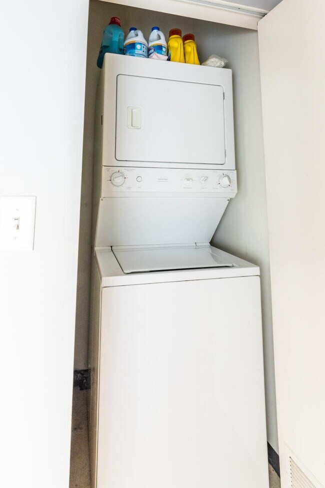 Photo - 2 bedroom in Chicago IL 60616 Unit 820