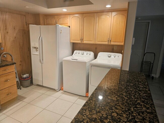 Photo - 3850 Galt Ocean Dr Unit 208