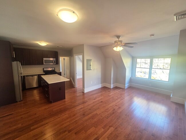 Photo - 353 N Easton Rd Unit 202