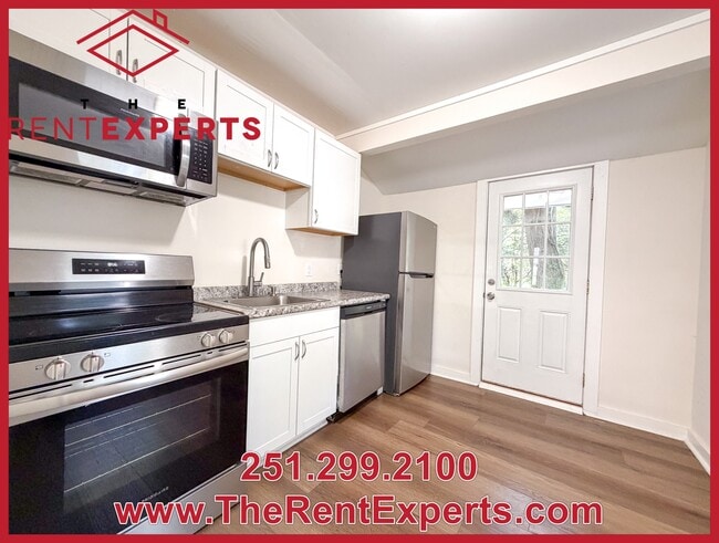 Photo - 104 Ellinor St