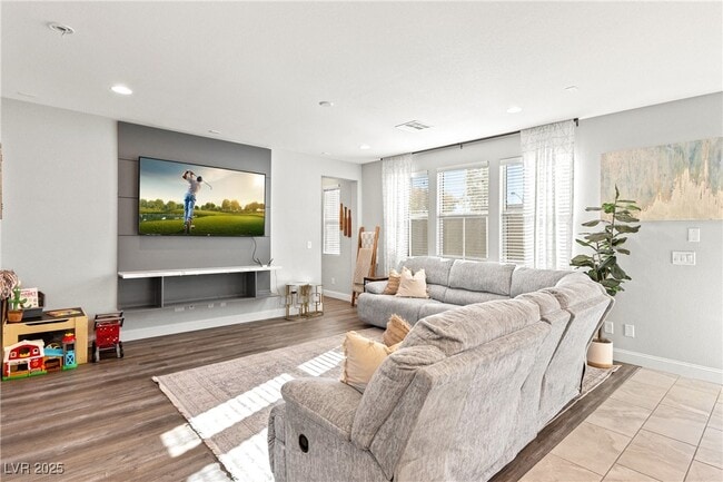 Photo - 10331 Western Pine Ave