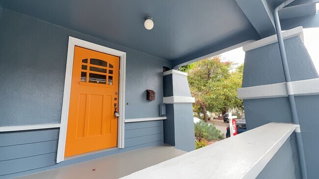 Photo - EPIC REA: Beautiful 2 Bed/2 Bath In the Heart of West Berkeley’s Poet’s Corner.