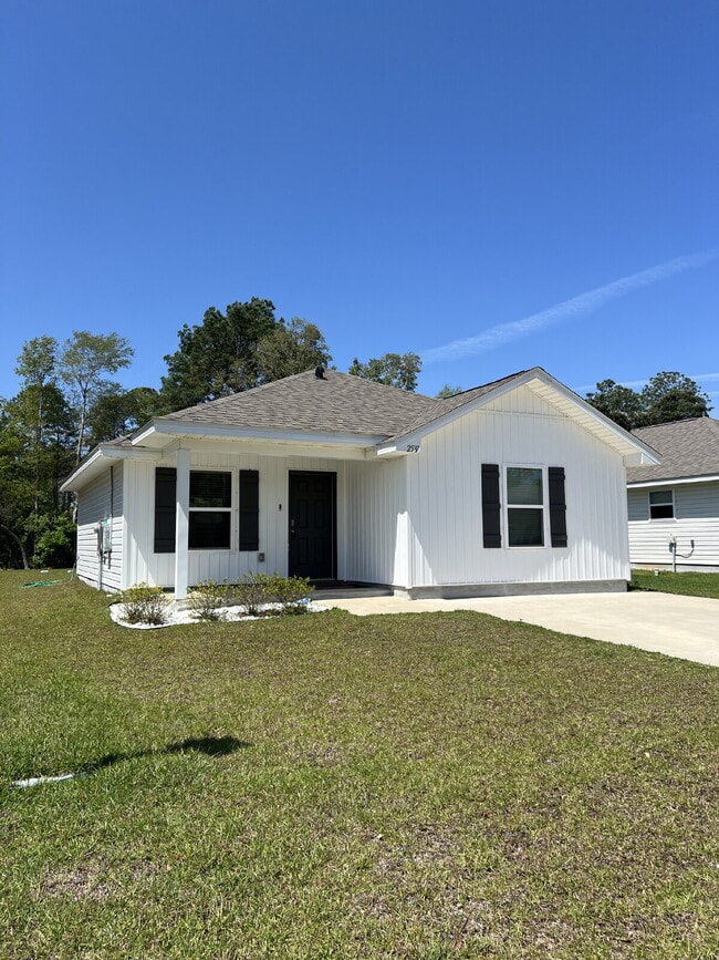 Photo - Charming 2-Bed Home in Cantonment - Cozy Retreat!