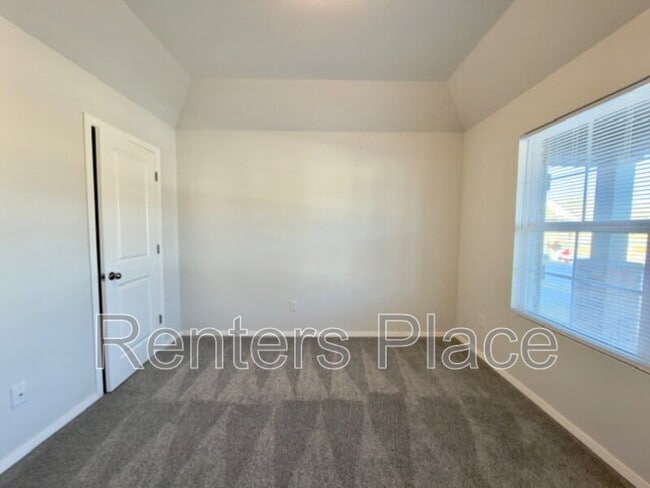 Photo - 12308 S Maplewood Ave