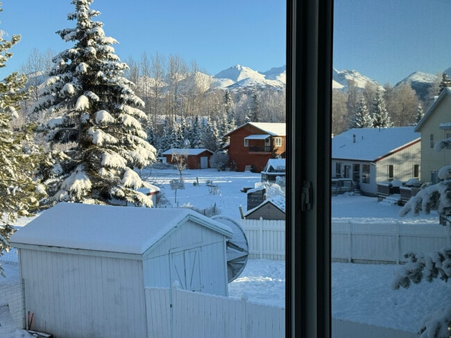 Photo - 2527 Wesleyan Dr