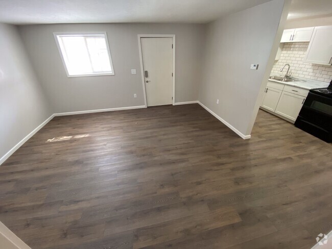 Building Photo - 1022-1024 Holloway St Unit 1024 Holloway St Rental