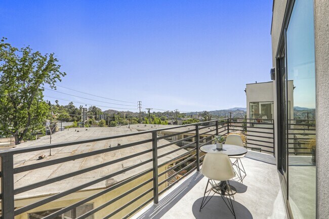 Photo - 1403 Eagle Vista Dr