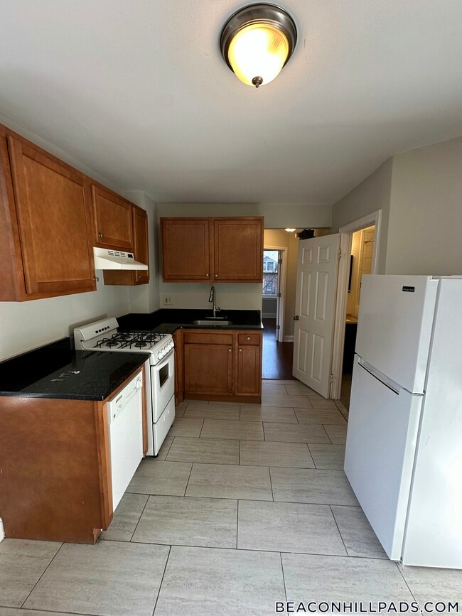 Photo - 70 Joy St Unit 16