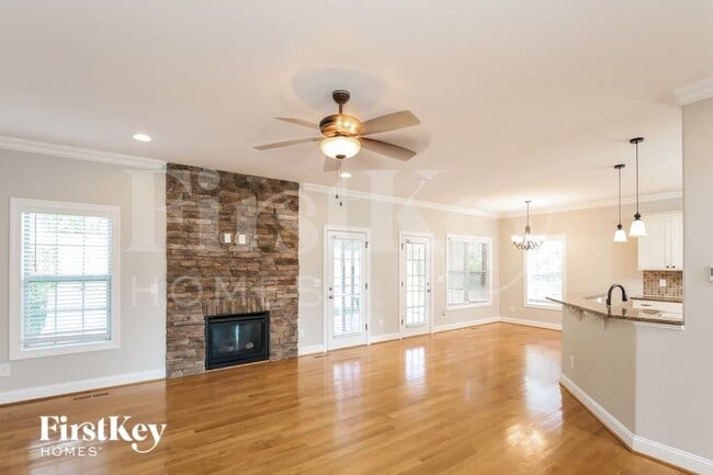 Photo - 3087 Cameron Village Ct
