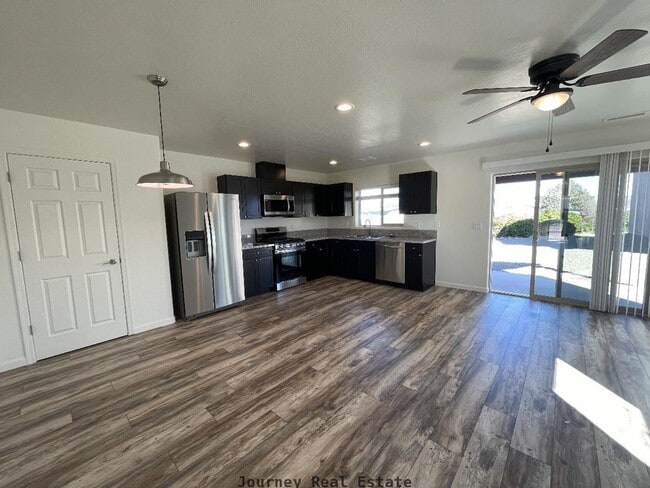 Photo - 3241 N Constance Dr Unit 2