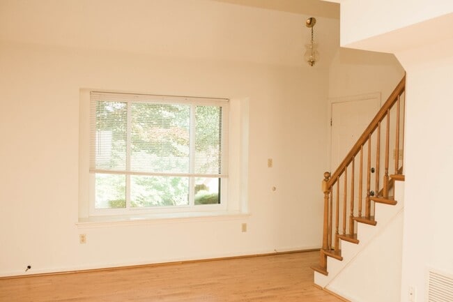 Photo - 281 Autumn Grove Ct