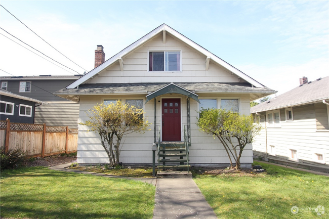 Building Photo - 5309 7th Ave NE Rental