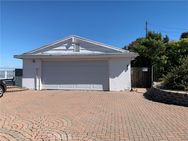 Photo - 1 Martingale Dr