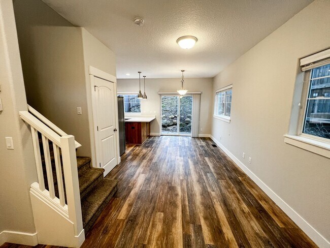 Photo - BIGFIR1069-1071 Unidad 1069