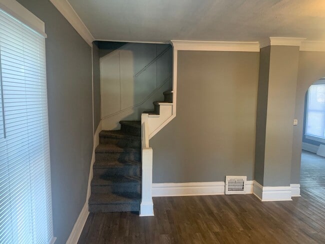 Photo - 3 Bed 1 Bath Home