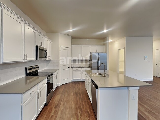 Photo - 8640 47th Pl NE