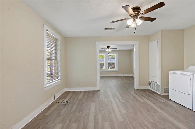 Photo - 2185 W Cherry St