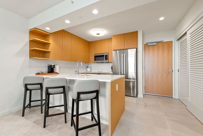 Photo - Sky Ala Moana (West) #3305 - Fully Furnished 1 BR/1 BA/1 Parking