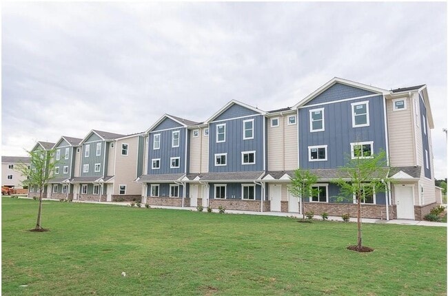 Building Photo - 21155 Gosling Rd Unit 51C Rental