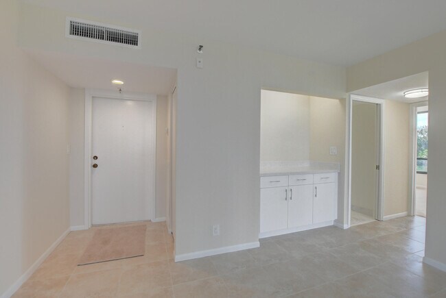 Photo - 6797 Willow Wood Dr Unit 6034