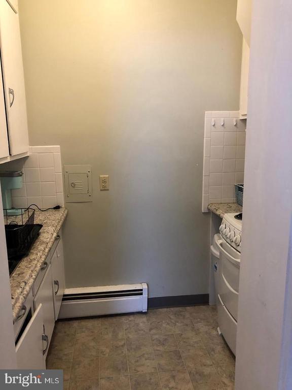50 East St Unit 3RD FL EAST