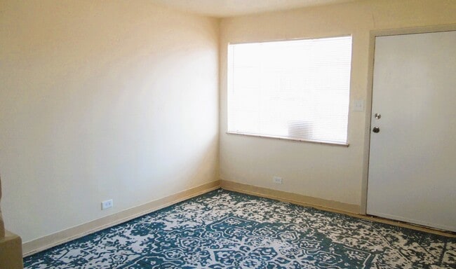 Entrada a la sala de estar - 1929 S Elati St Unidad 1929 Elati S St.