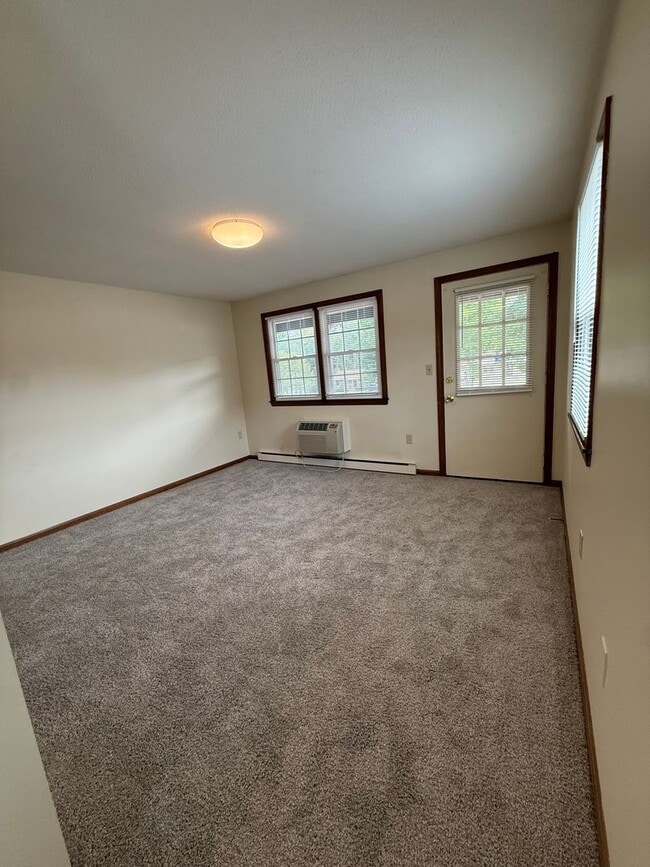 643 Suffield St Unidad 18