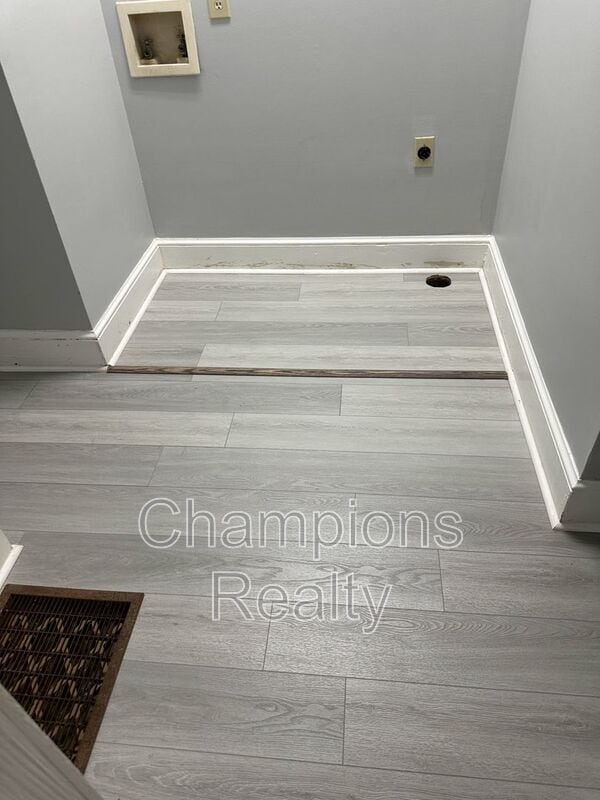 Photo - 1540 14th Ave Unit Apt A