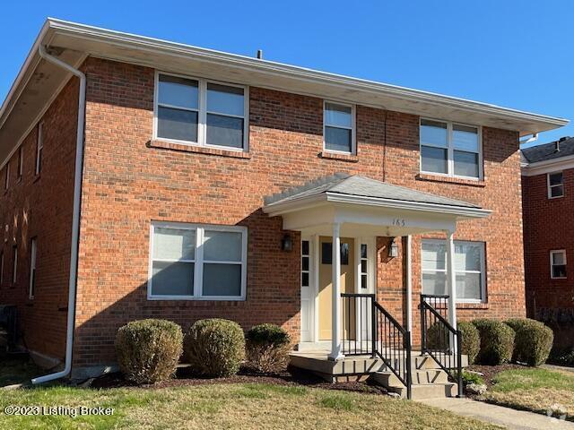 Building Photo - 165 Wiltshire Ave Unit 2 Rental
