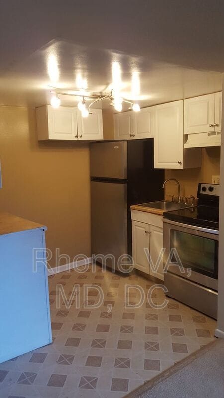 Photo - 3210 S 28th St Unit #103