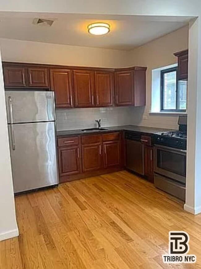 Photo - 3 bedroom in BROOKLYN NY 11221 Unit 4D