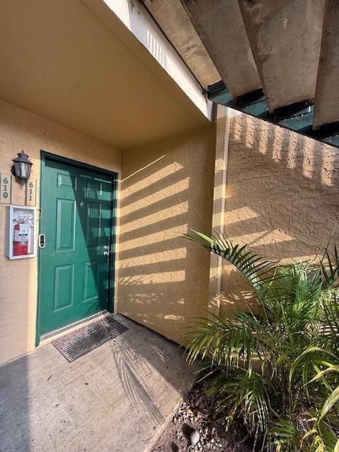 Photo - 899 Riverside Dr Unidad 611